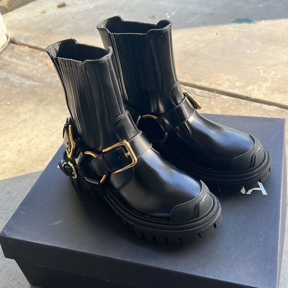 Dolce & Gabbana Boots - Picture 11 of 11